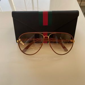 Women’s brown aviator sunglasses